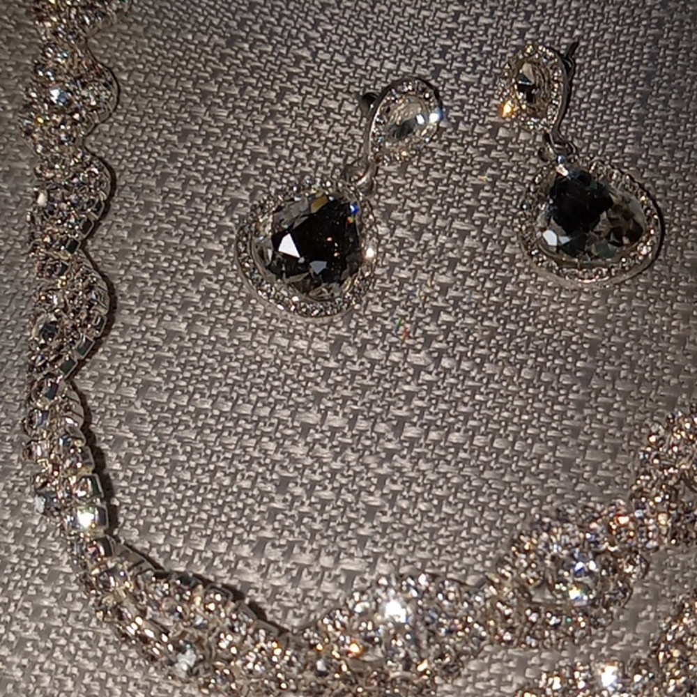 Stunning 3 piece set - Picture 2 of 3